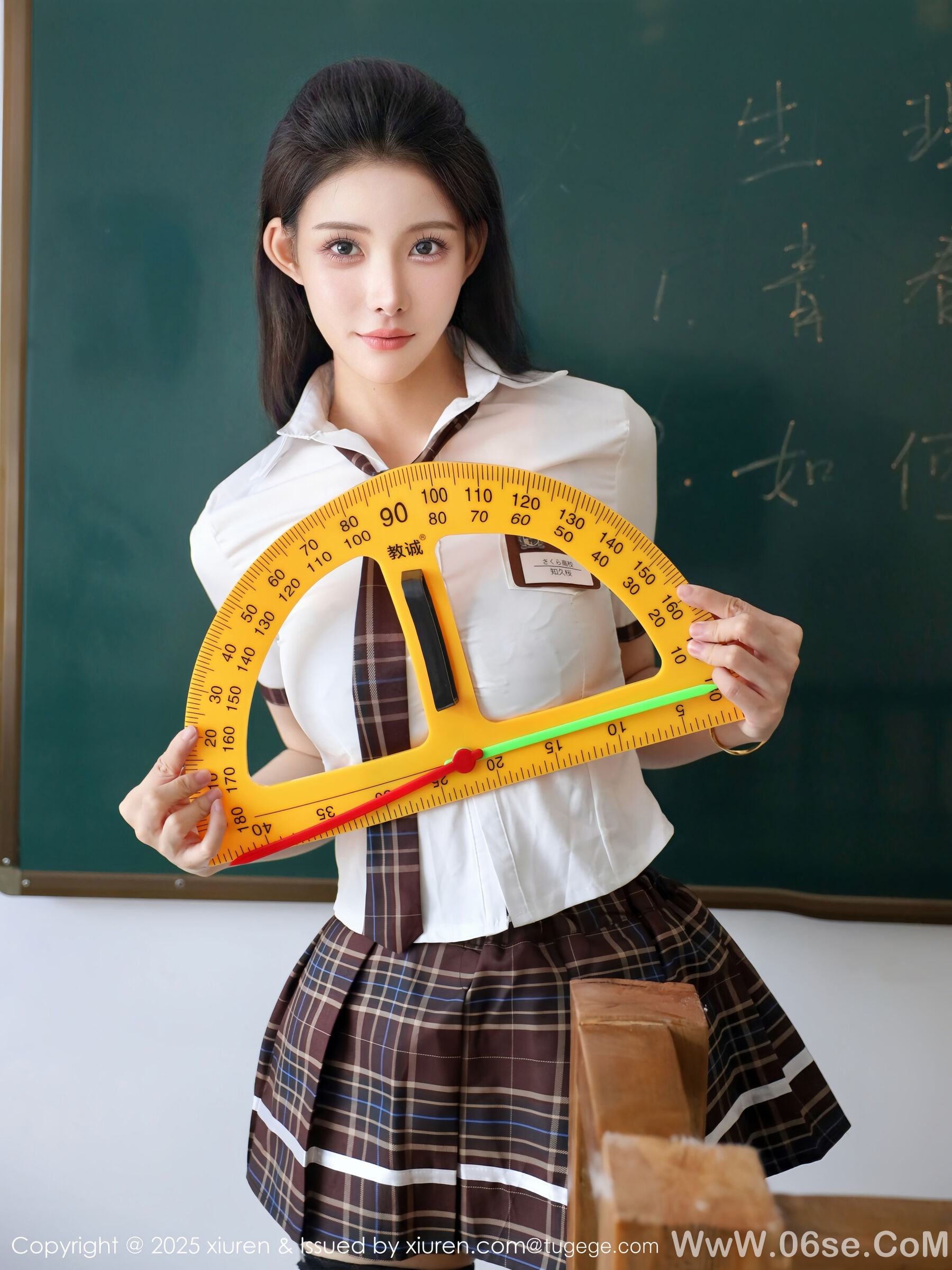 图片[41]-[Xiuren秀人网] 2025.07.04 NO.10512 梨霜儿[82P]-六色网