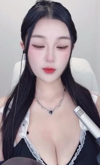 【在线播放】涩涩桃儿  修女-asmr小喵