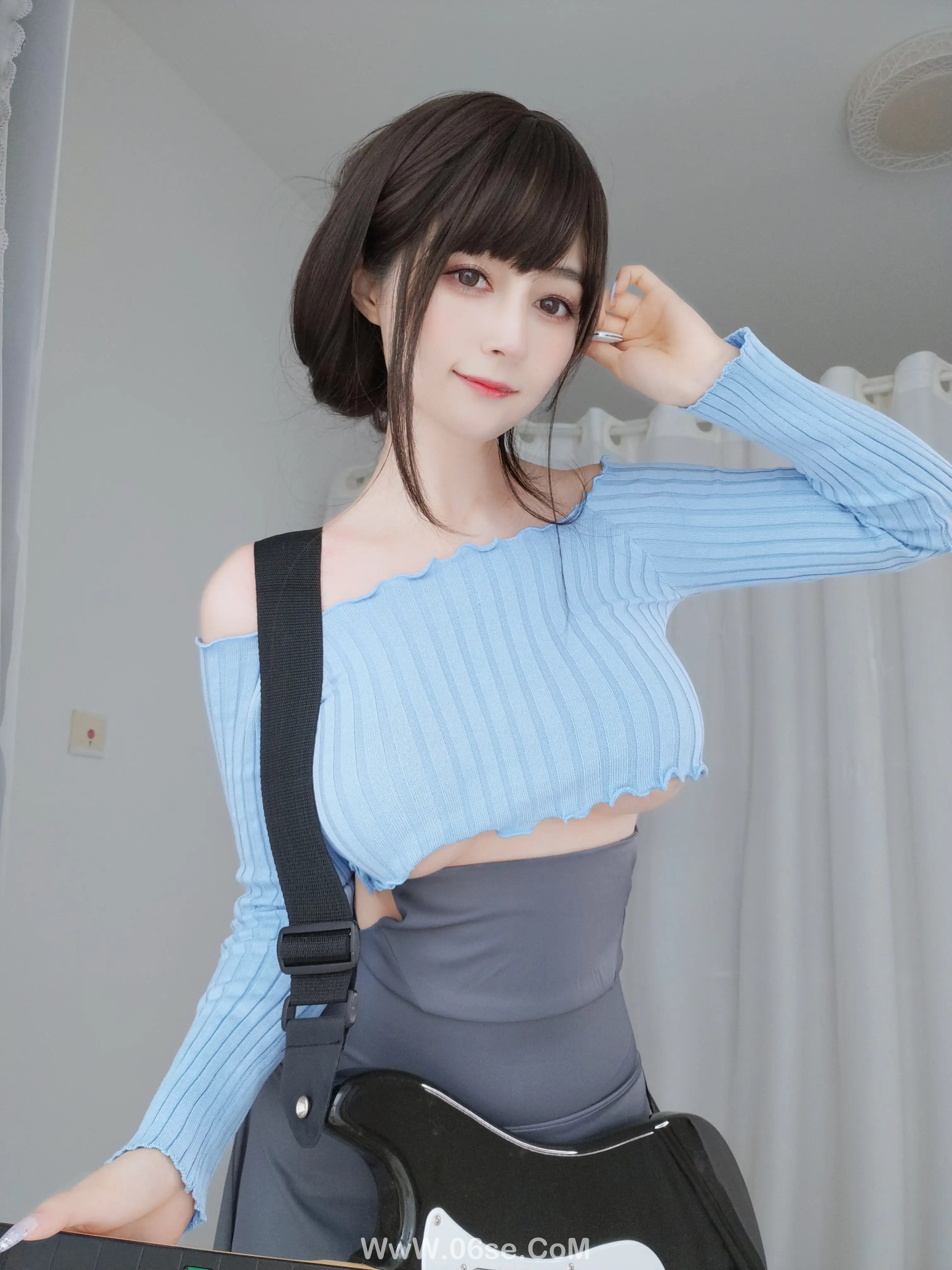 图片[21]-白银81 – 自拍 吉他妹妹-六色网