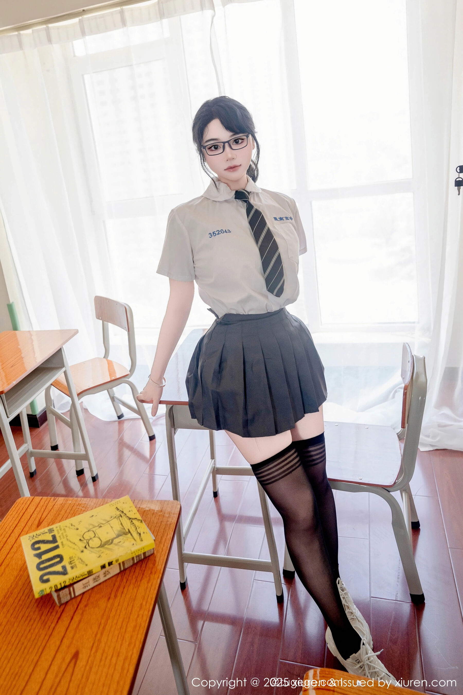 图片[9]-[Xiuren秀人网] 2025.07.10 NO.10530 汐汐爱吃草莓[86P]-六色网
