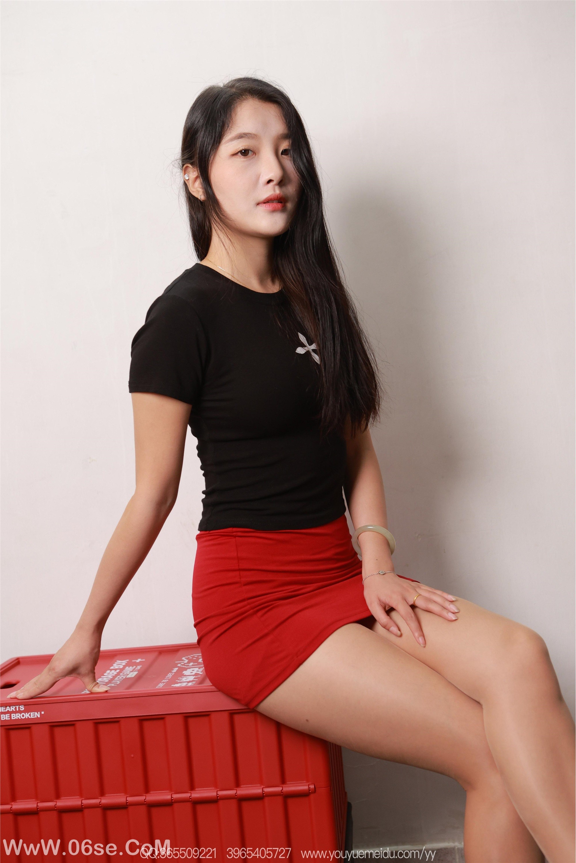 图片[87]-IESS异思趣向 2025.10.13 丝享家 2183 婉萍红辣椒[90P]-六色网