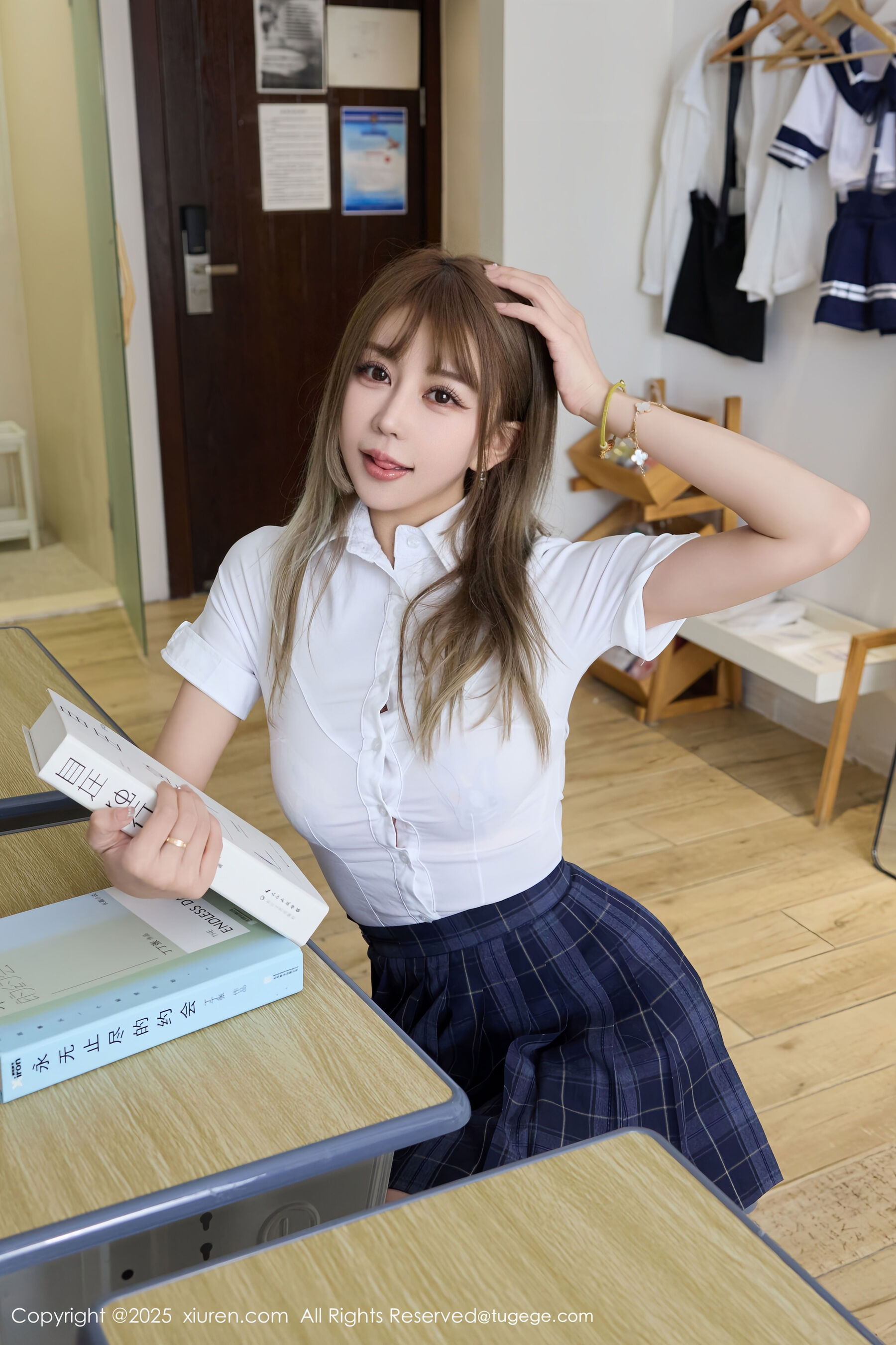 图片[4]-[Xiuren秀人网] 2025.09.10 NO.10750 tina_甜仔 Zoe柚柚[71P]-六色网