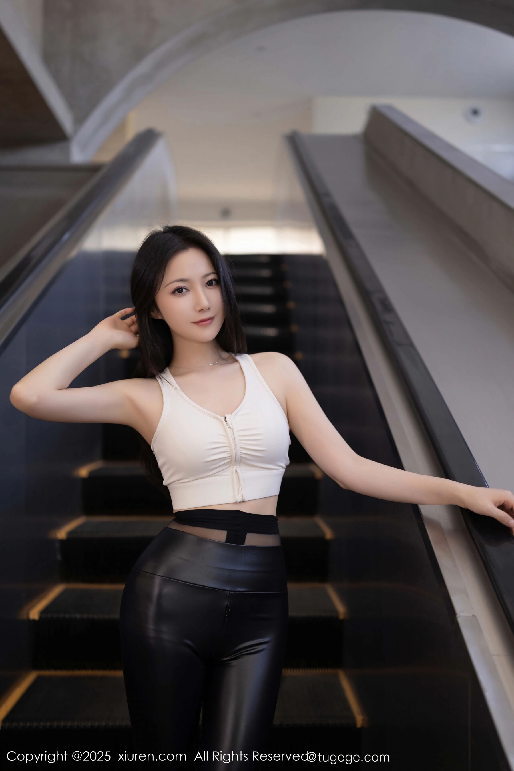 图片[8]-秀人网 – NO.11021 – 鱼子酱Fish [75P]-六色网