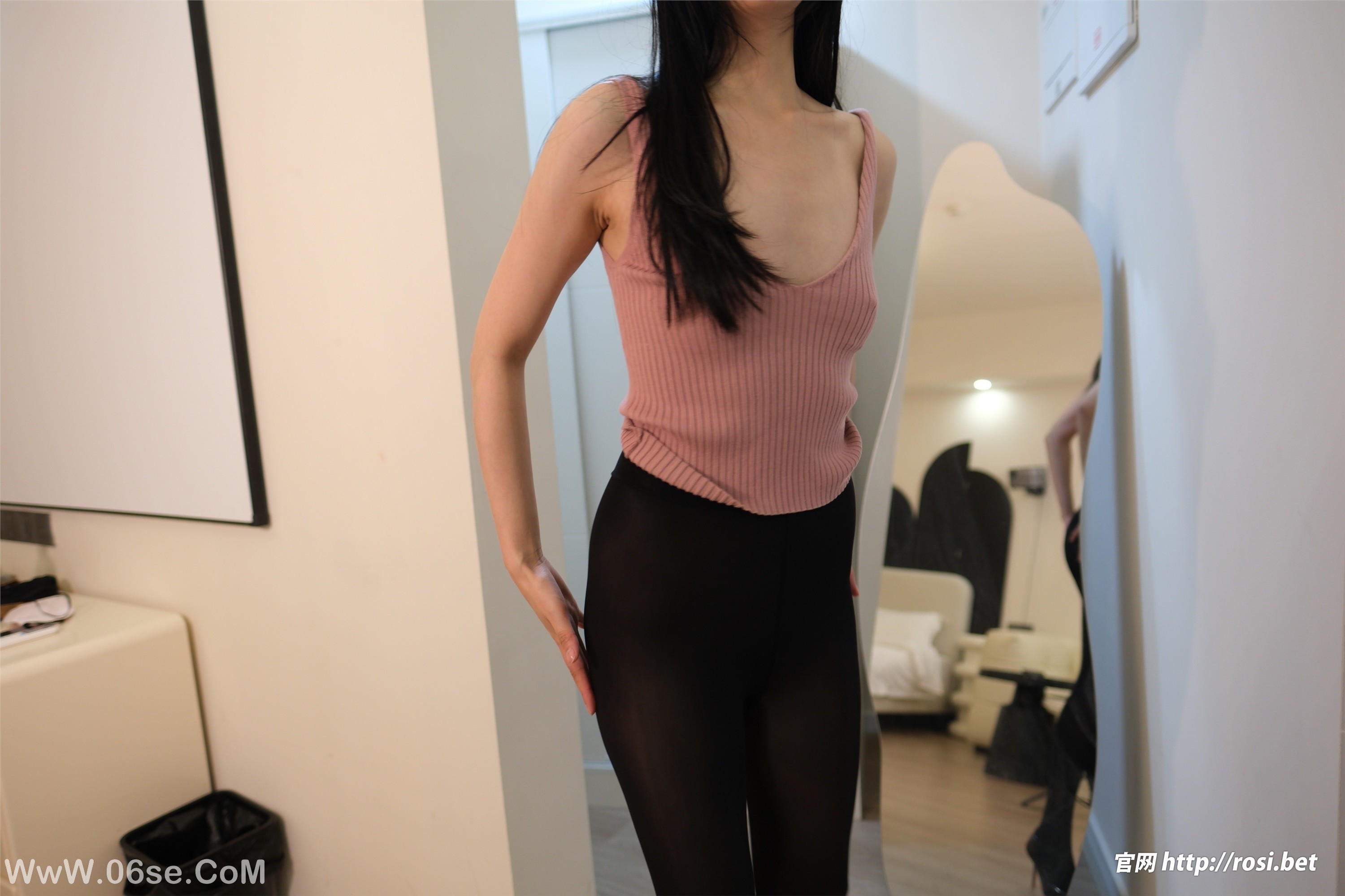 图片[2]-ROSI写真 2025.12.28 NO.5137 [77P]-六色网