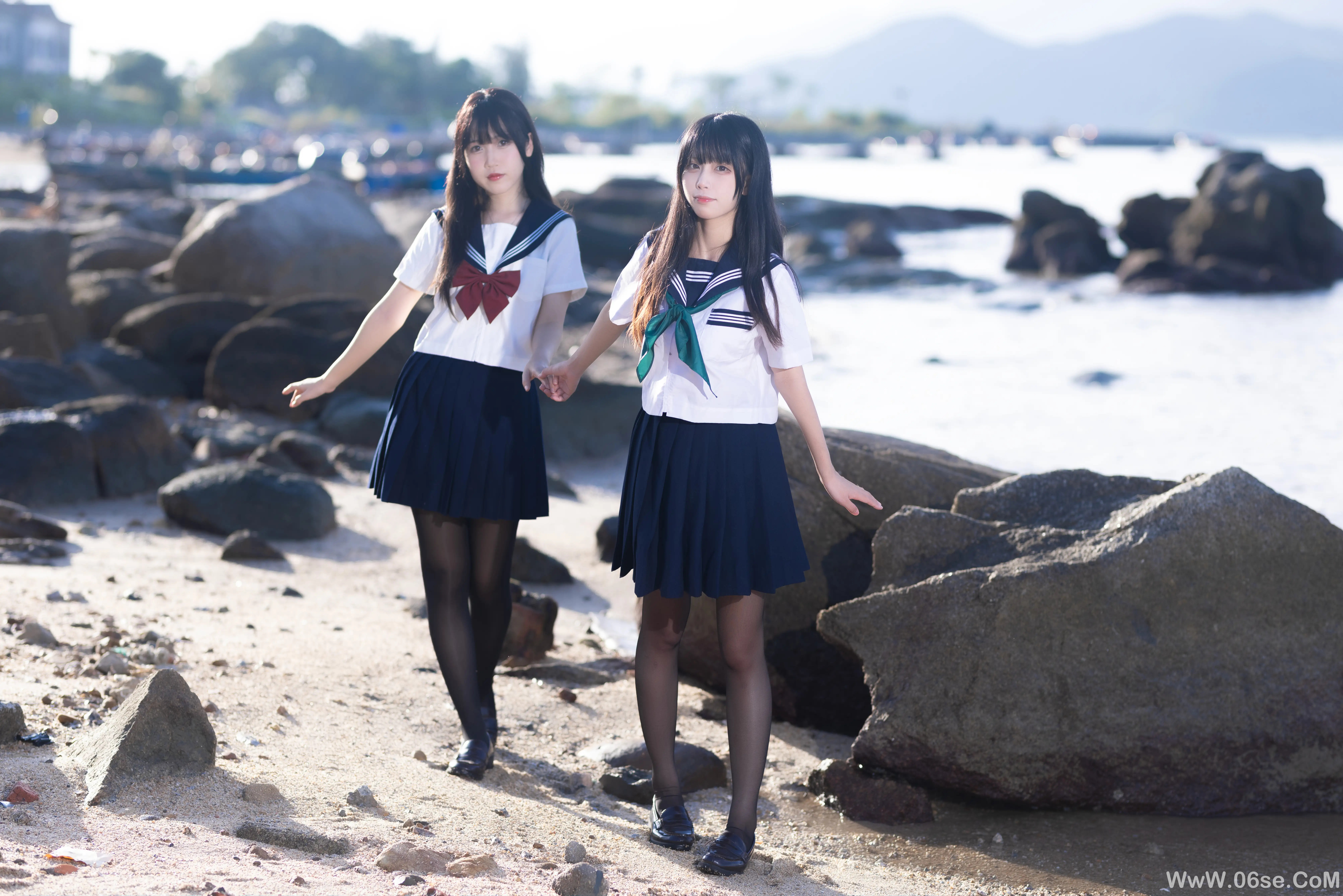 图片[4]-不呆猫 – 水手服百合黑丝 (&三無人型)-六色网