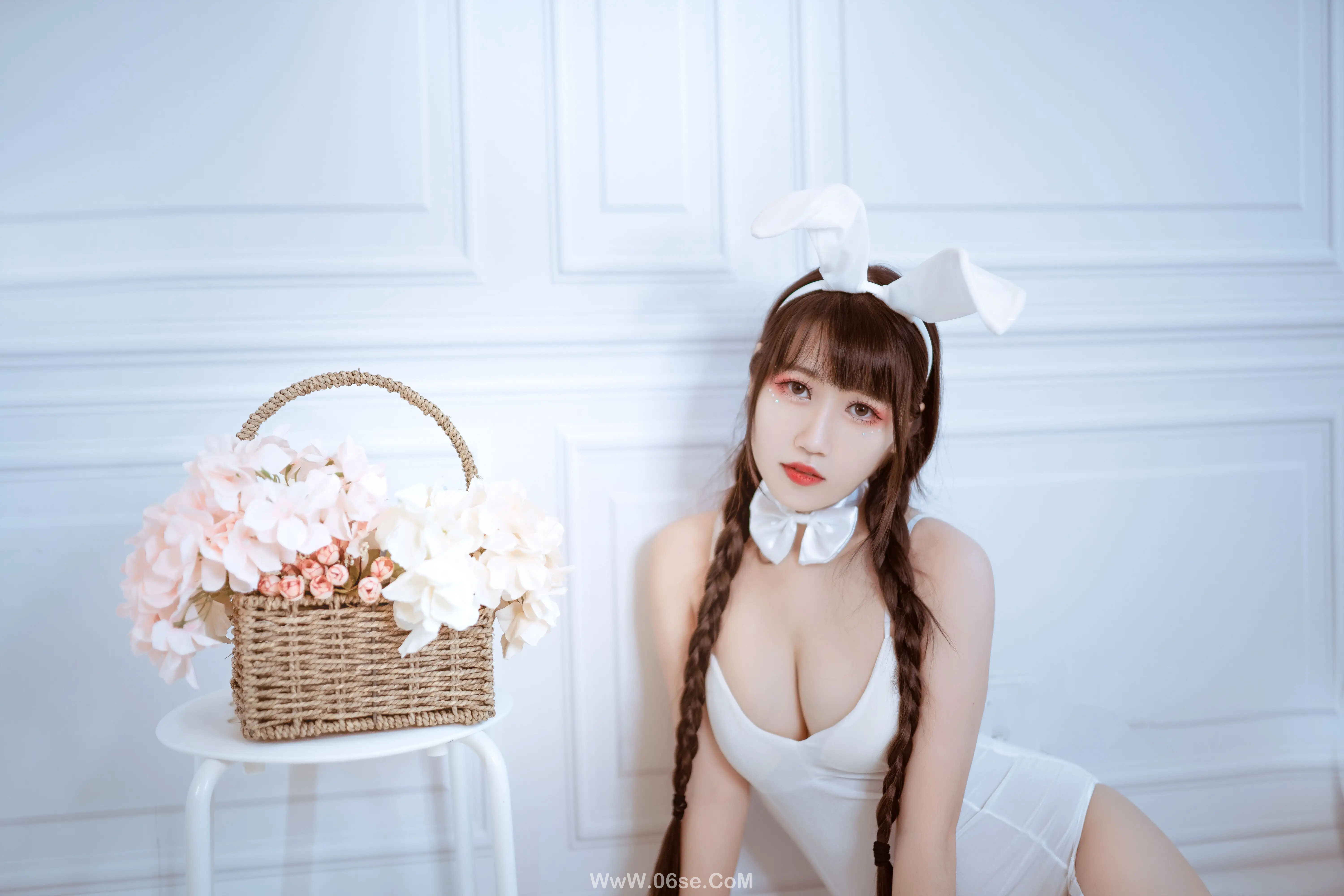 图片[8]-不呆猫 – 白色兔女郎-六色网