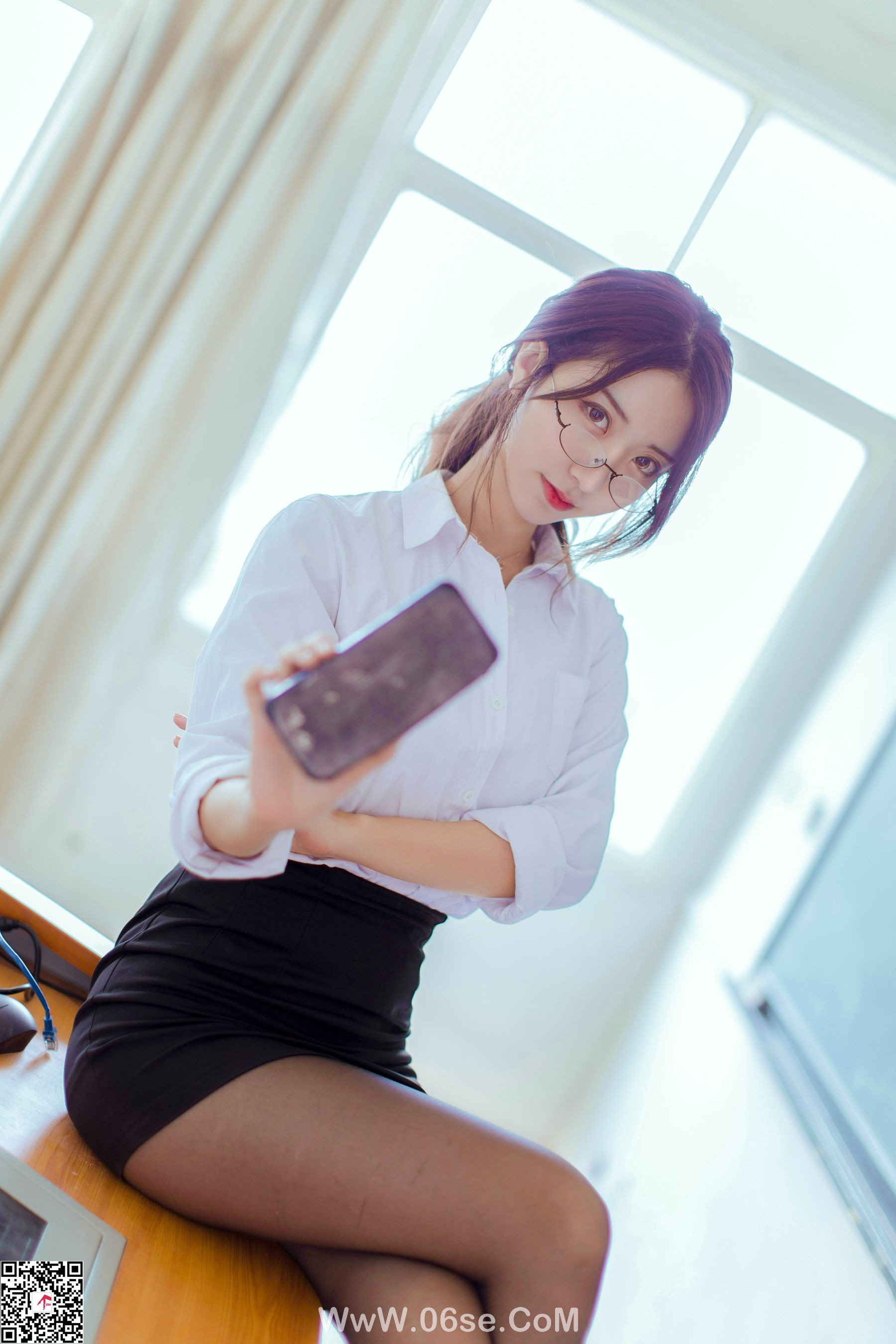 图片[23]-[丽丝映像GIRLISS] 丝滑情节的教师 [127P]-六色网