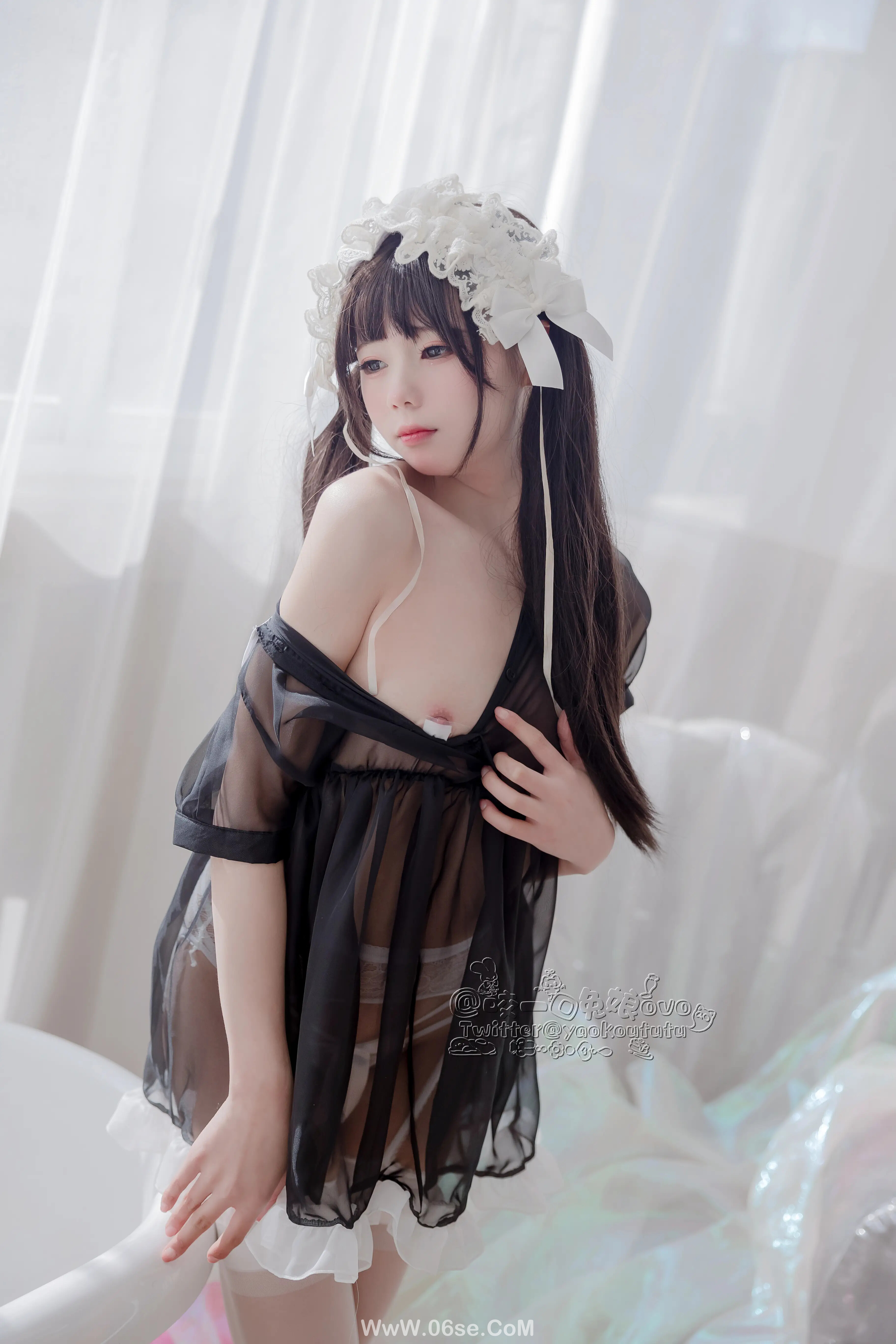 图片[35]-咬一口兔娘 黑白女仆-六色网