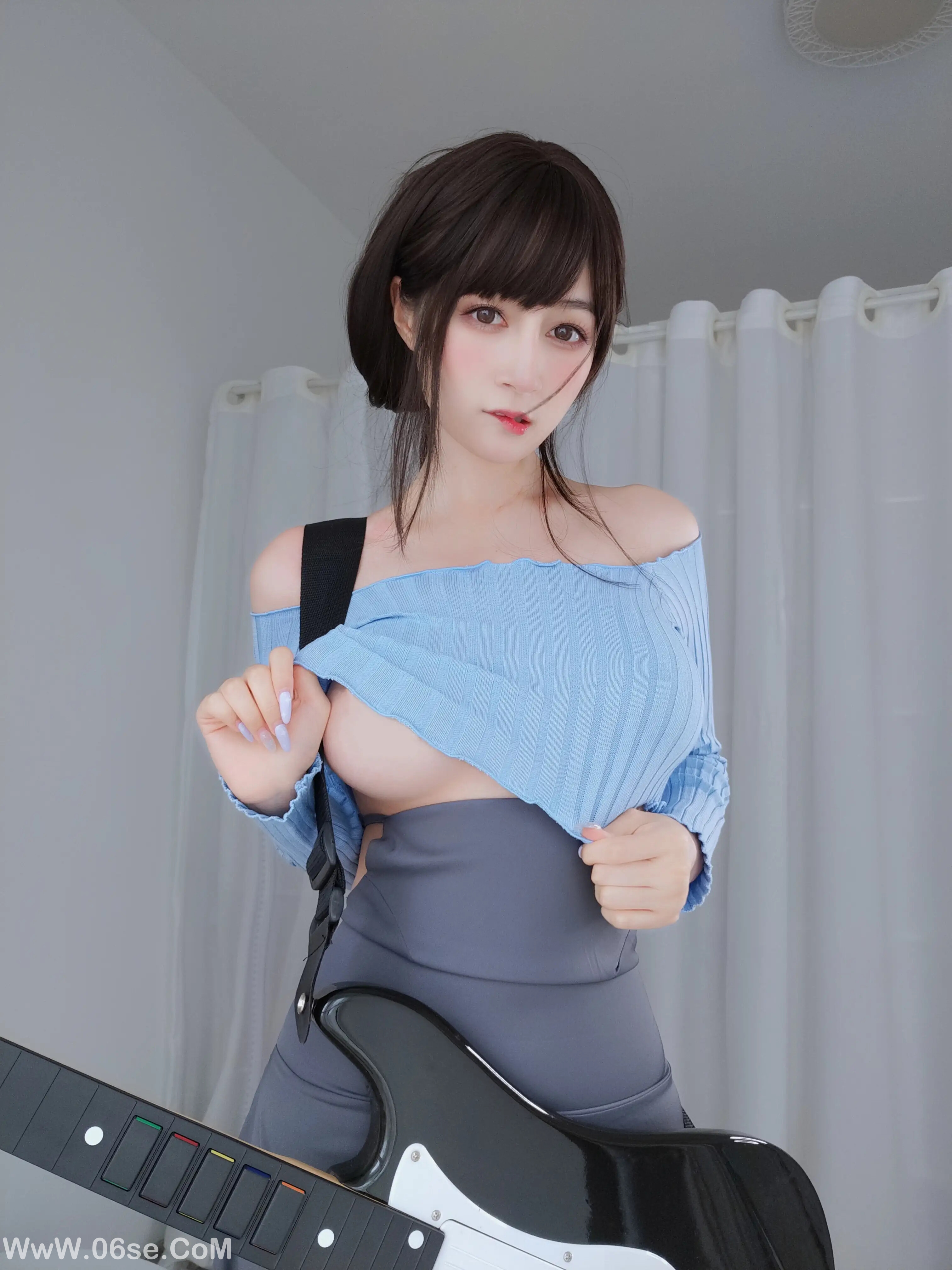 图片[14]-白银81 – 自拍 吉他妹妹-六色网
