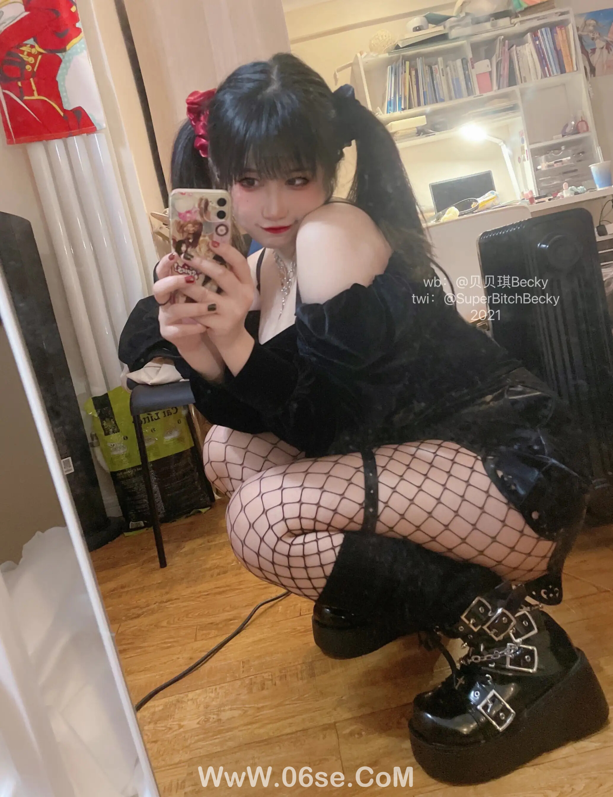 图片[89]-贝贝琪Becky – 对镜黑发辣妹-六色网