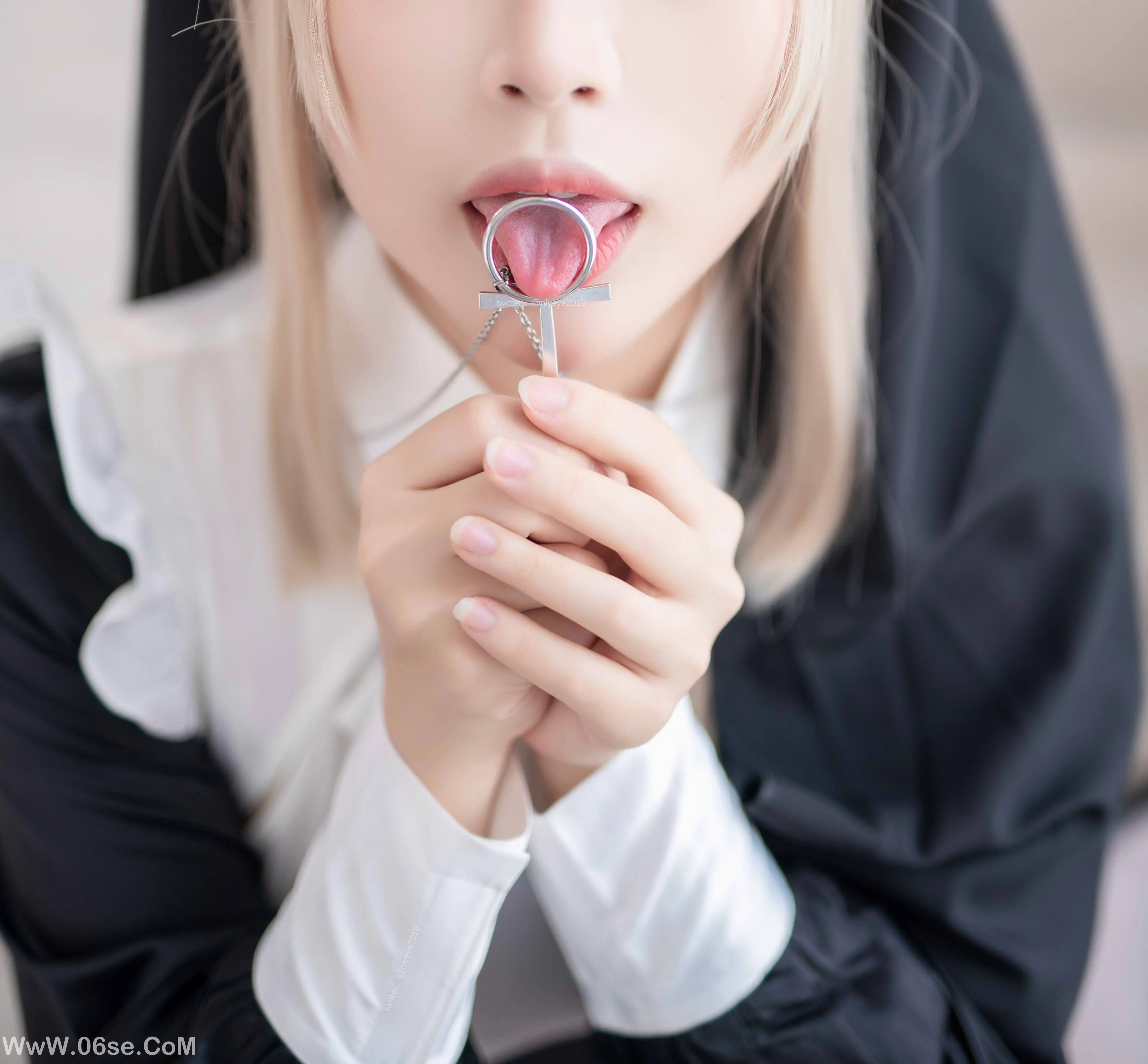 图片[16]-白烨 被xx的修女-六色网