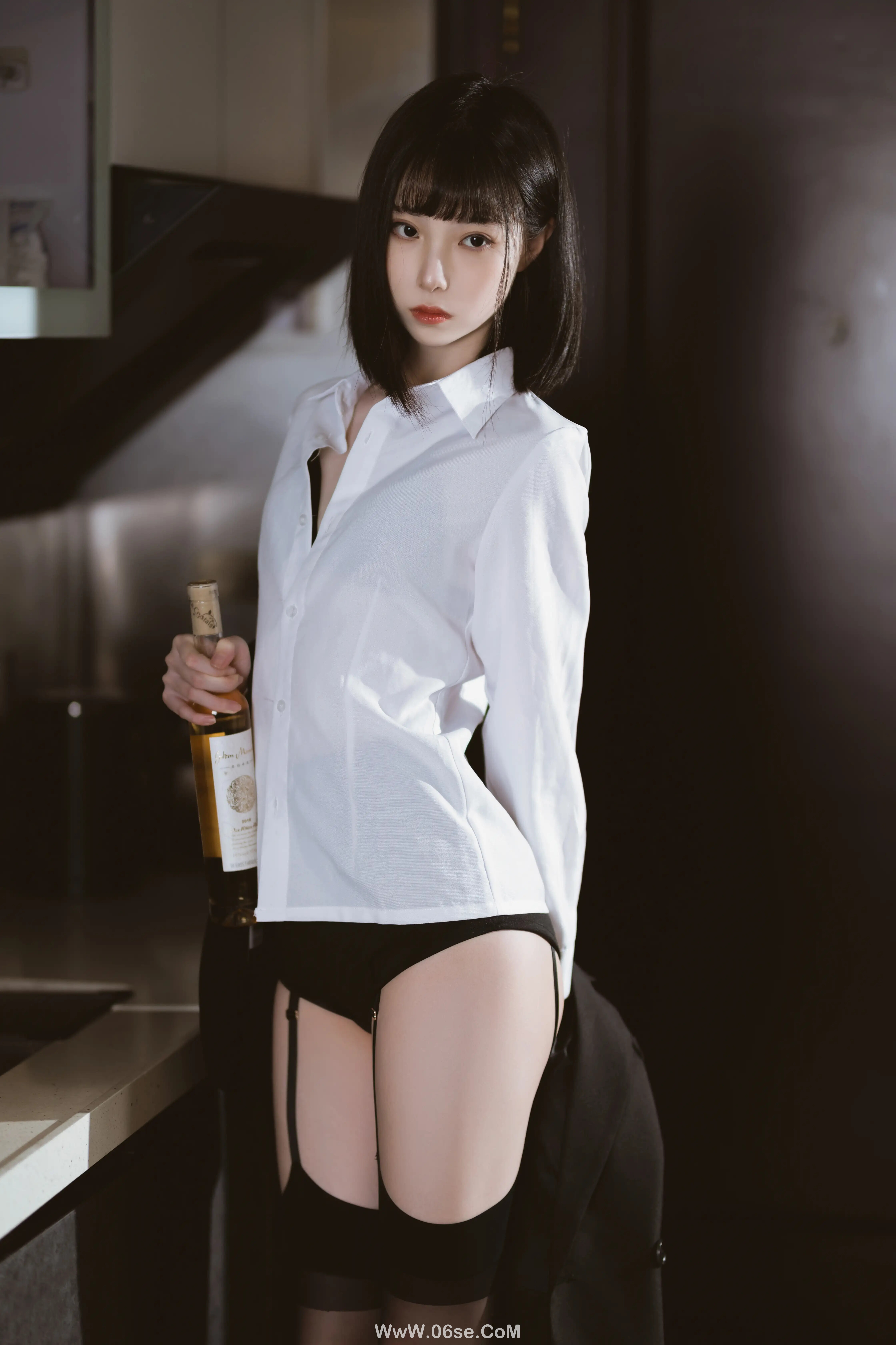 图片[5]-许岚LAN 醉酒OL-六色网