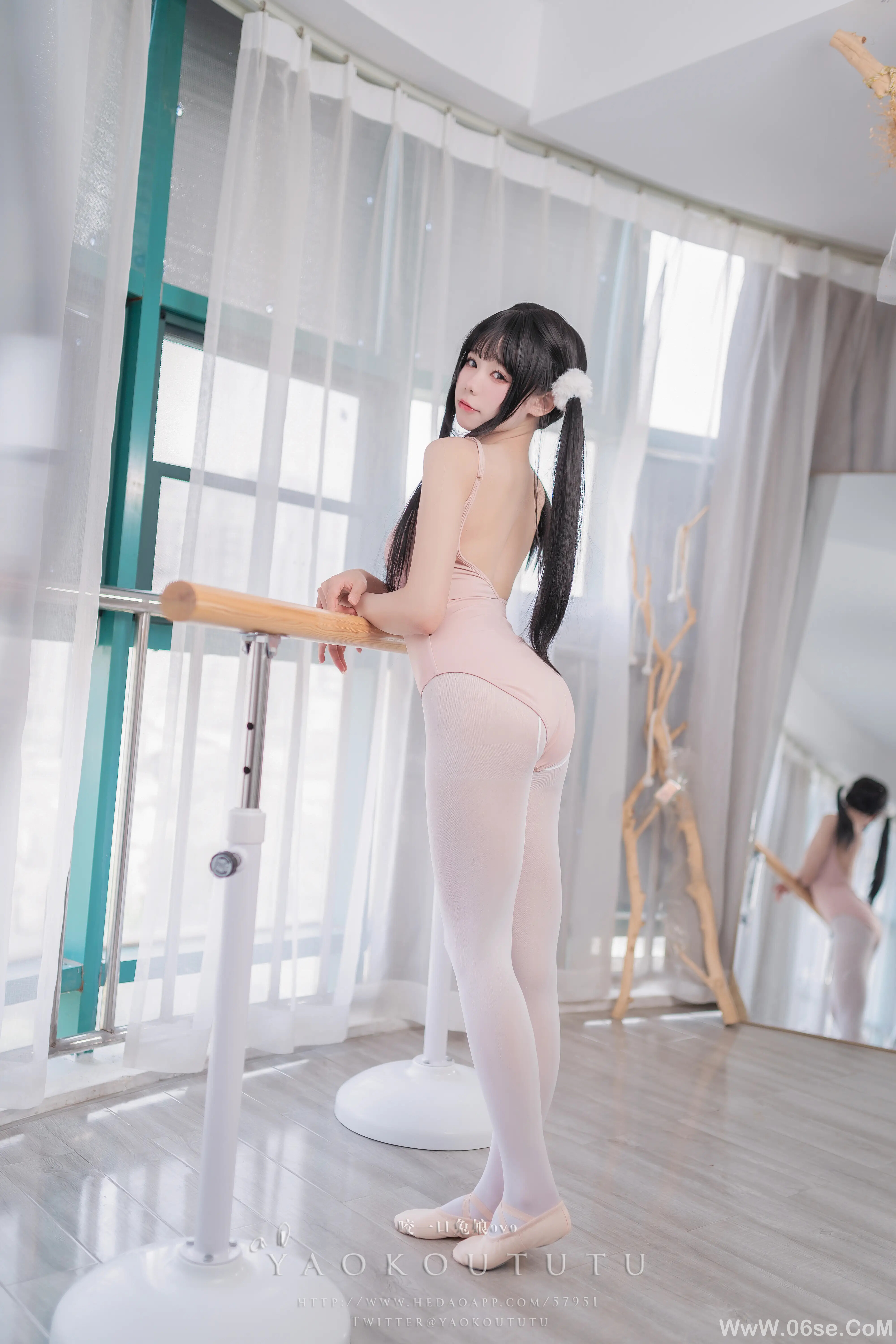 咬一口兔娘_五月订阅『来不及的舞蹈课』-六色网