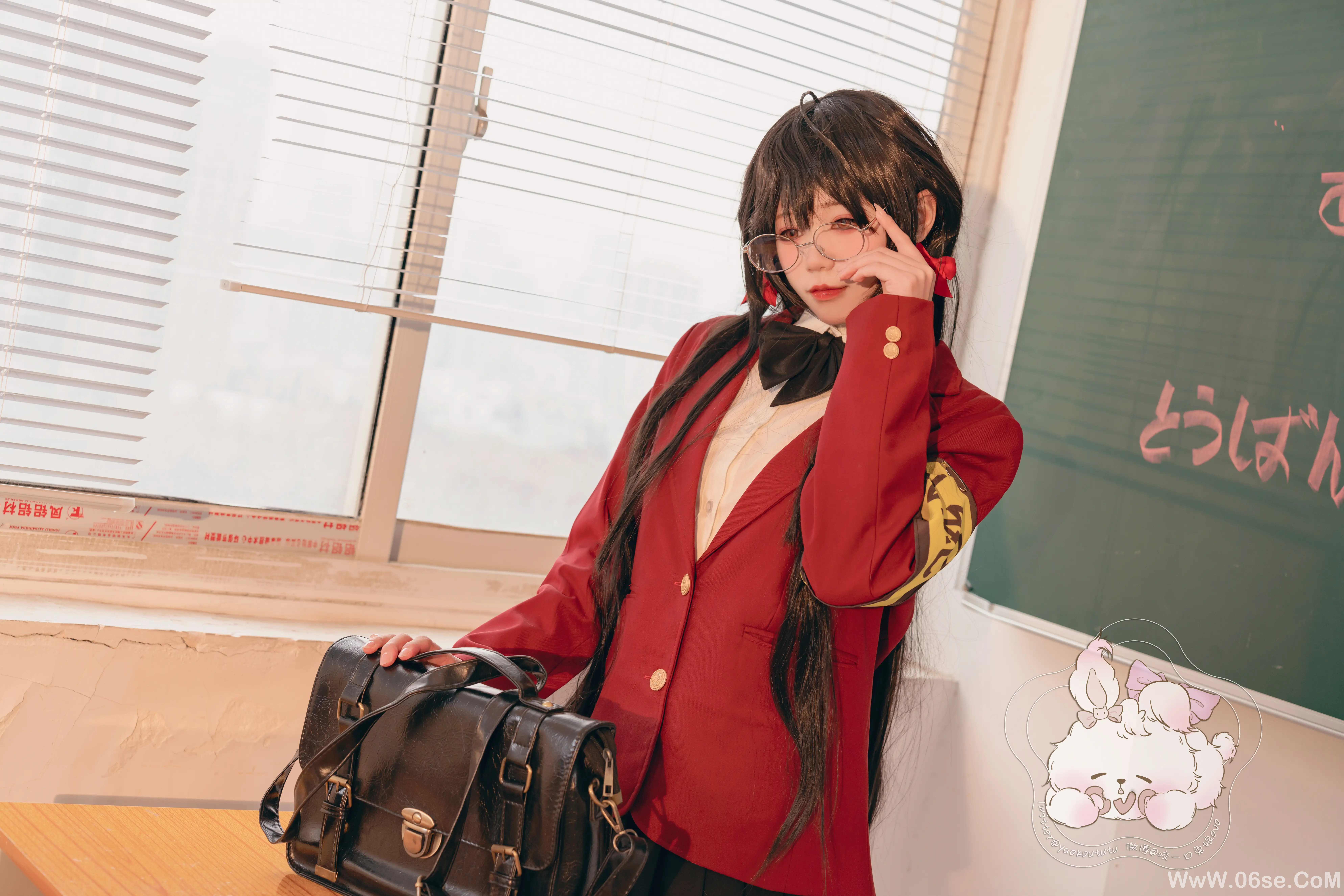 图片[2]-咬一口兔娘_四月订阅『风纪委员大凤』-六色网
