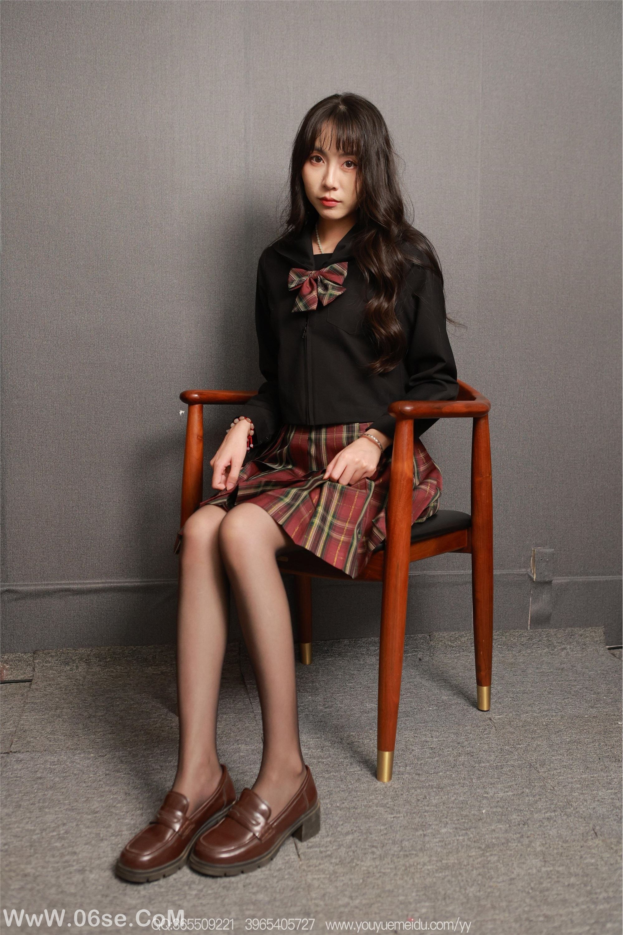 图片[13]-IESS异思趣向 2025.11.06 丝享家 2203 团团黑丝JK[90P]-六色网