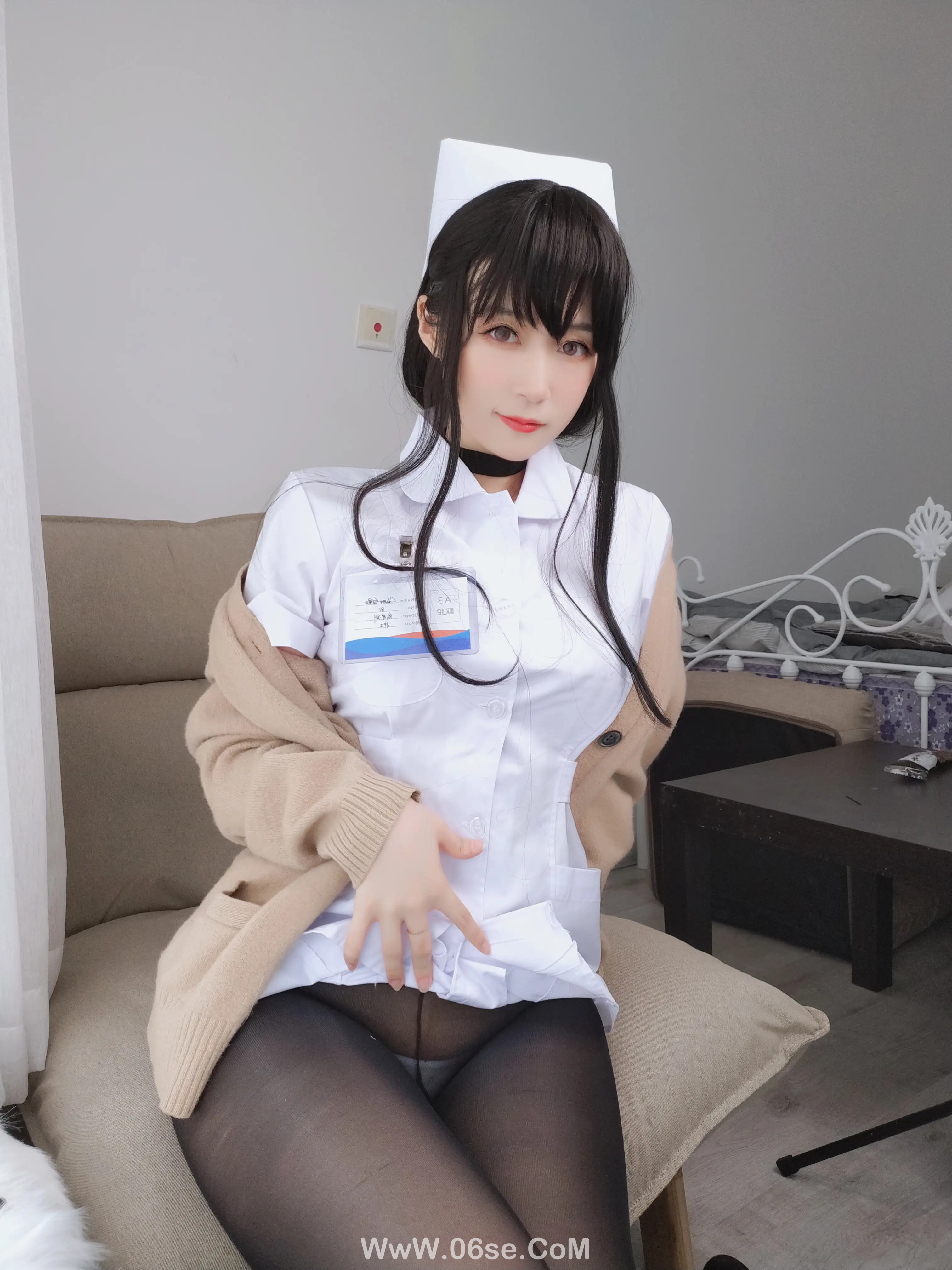图片[2]-白银81 – 长发小护士-六色网