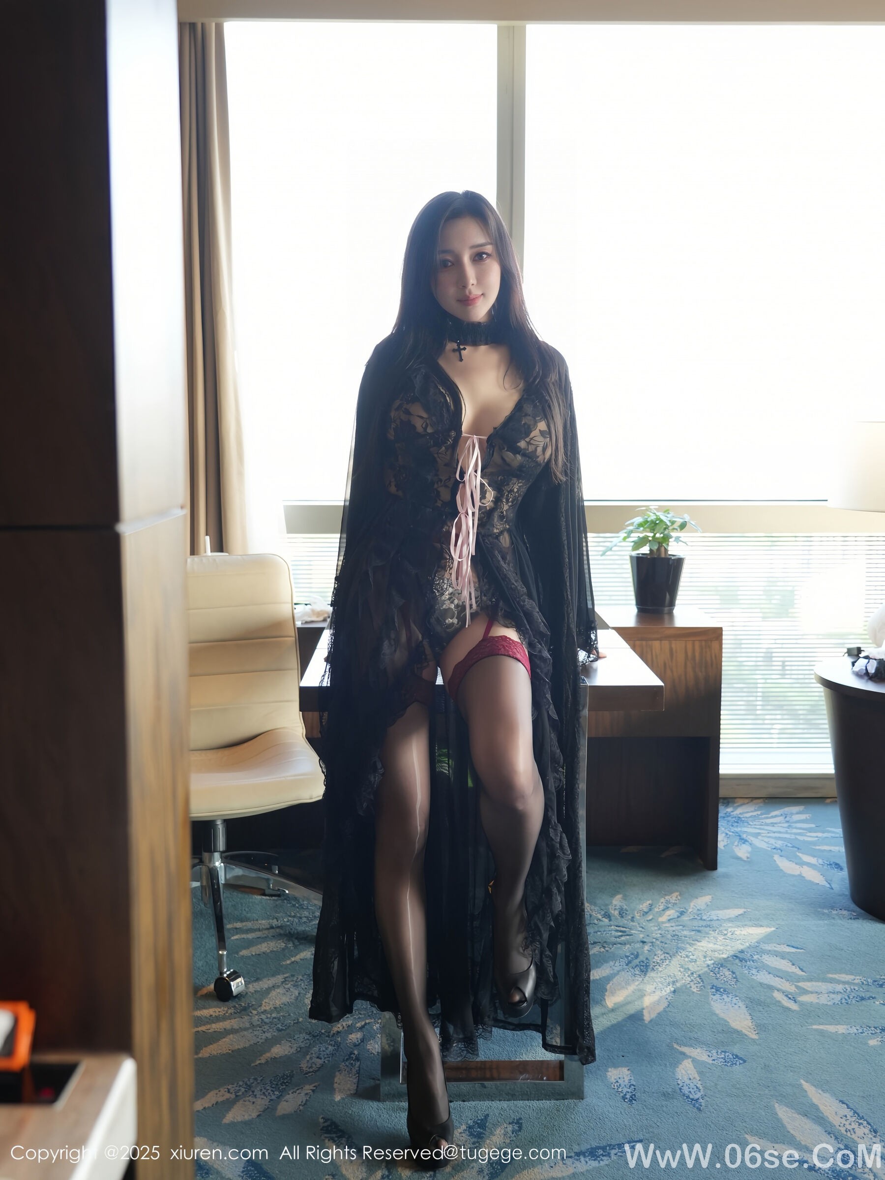 图片[15]-[Xiuren秀人网] 2025.07.01 NO.10490 苏一诺[81P]-六色网