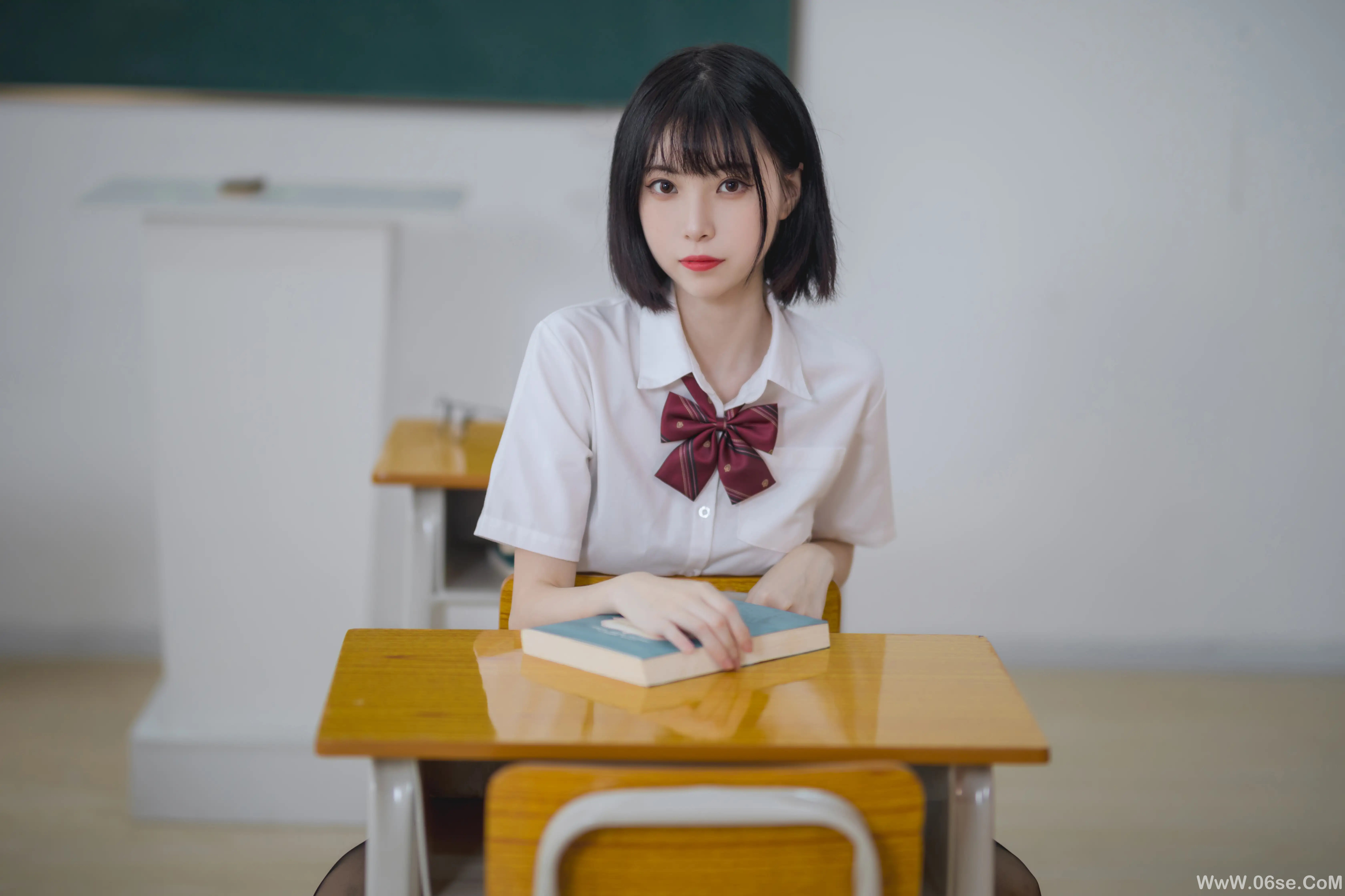 图片[12]-许岚LAN 教室jk黑丝-六色网