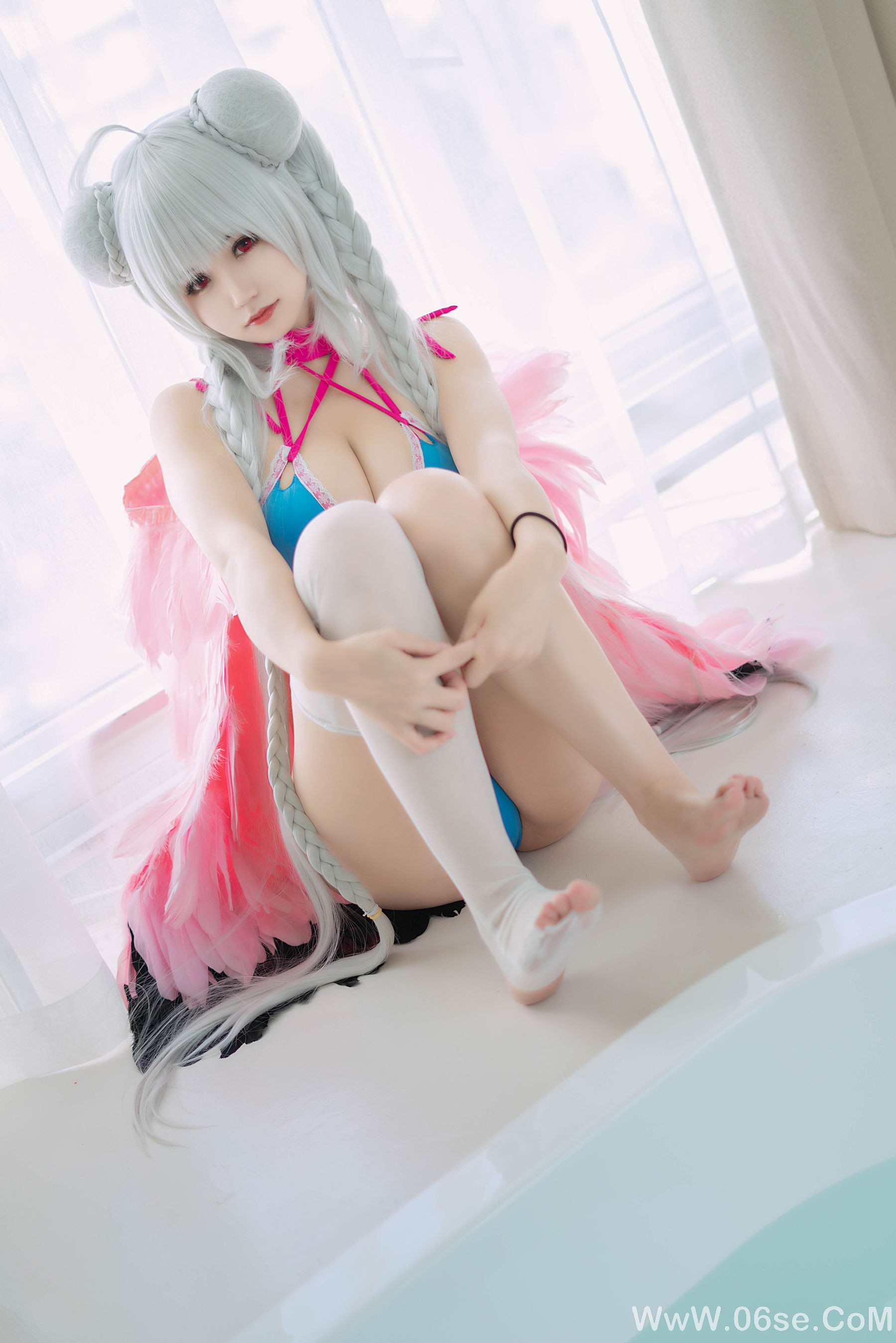 动漫博主 小仓千代w - 可畏泳装-六色网