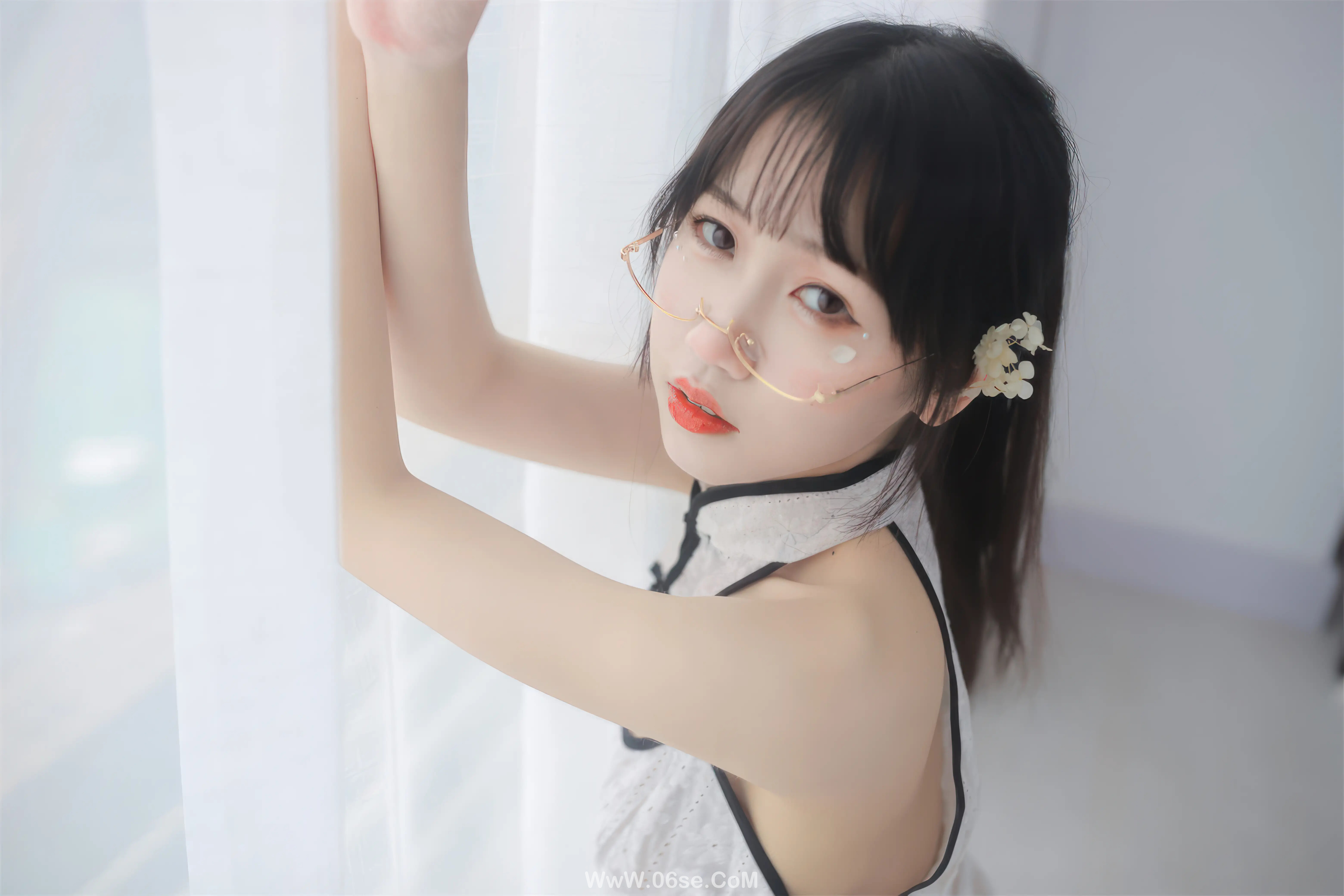 图片[17]-不呆猫 – 人妻白旗袍-六色网