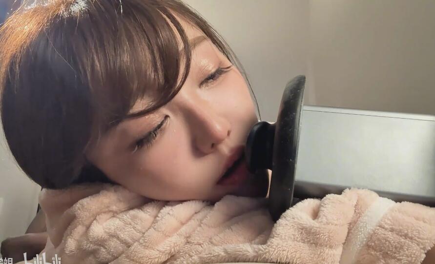 【在线播放】酥酥学姐 陪男朋友一起呼呼-asmr小喵