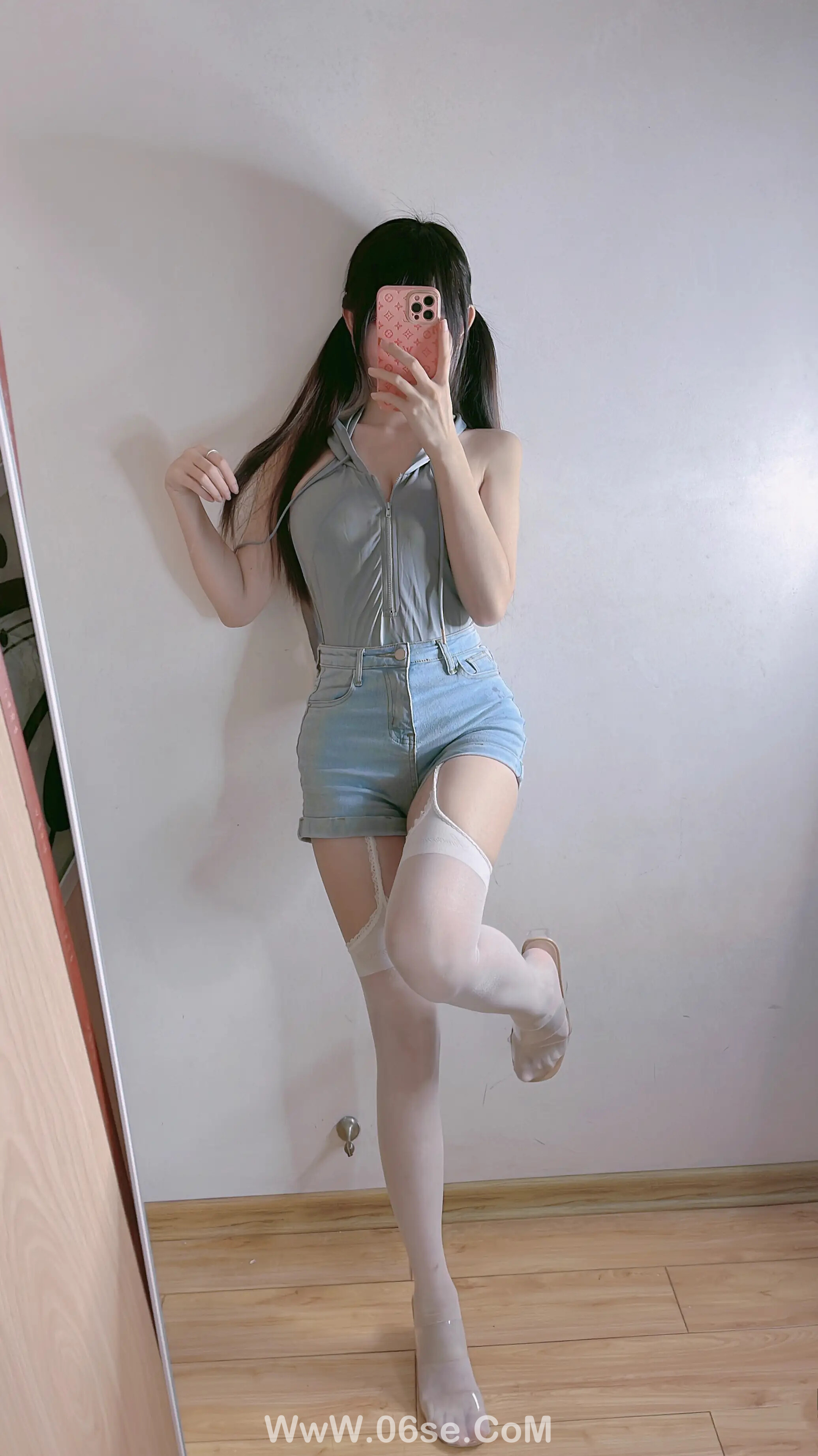 图片[127]-miko酱ww 自拍系列mikoの白丝02-六色网
