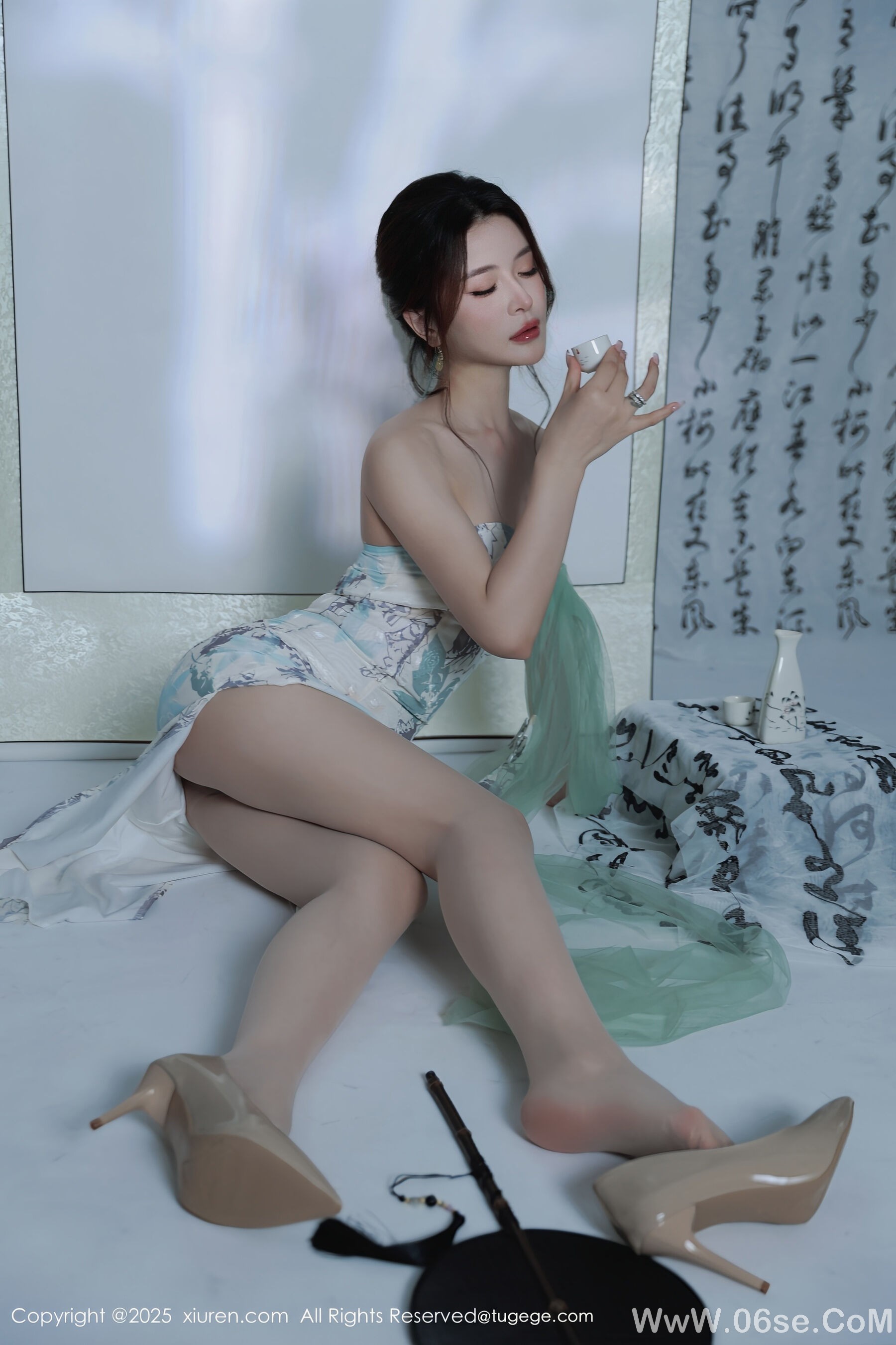 图片[2]-[Xiuren秀人网] 2025.08.27 NO.10694 阿依莎[83P]-六色网