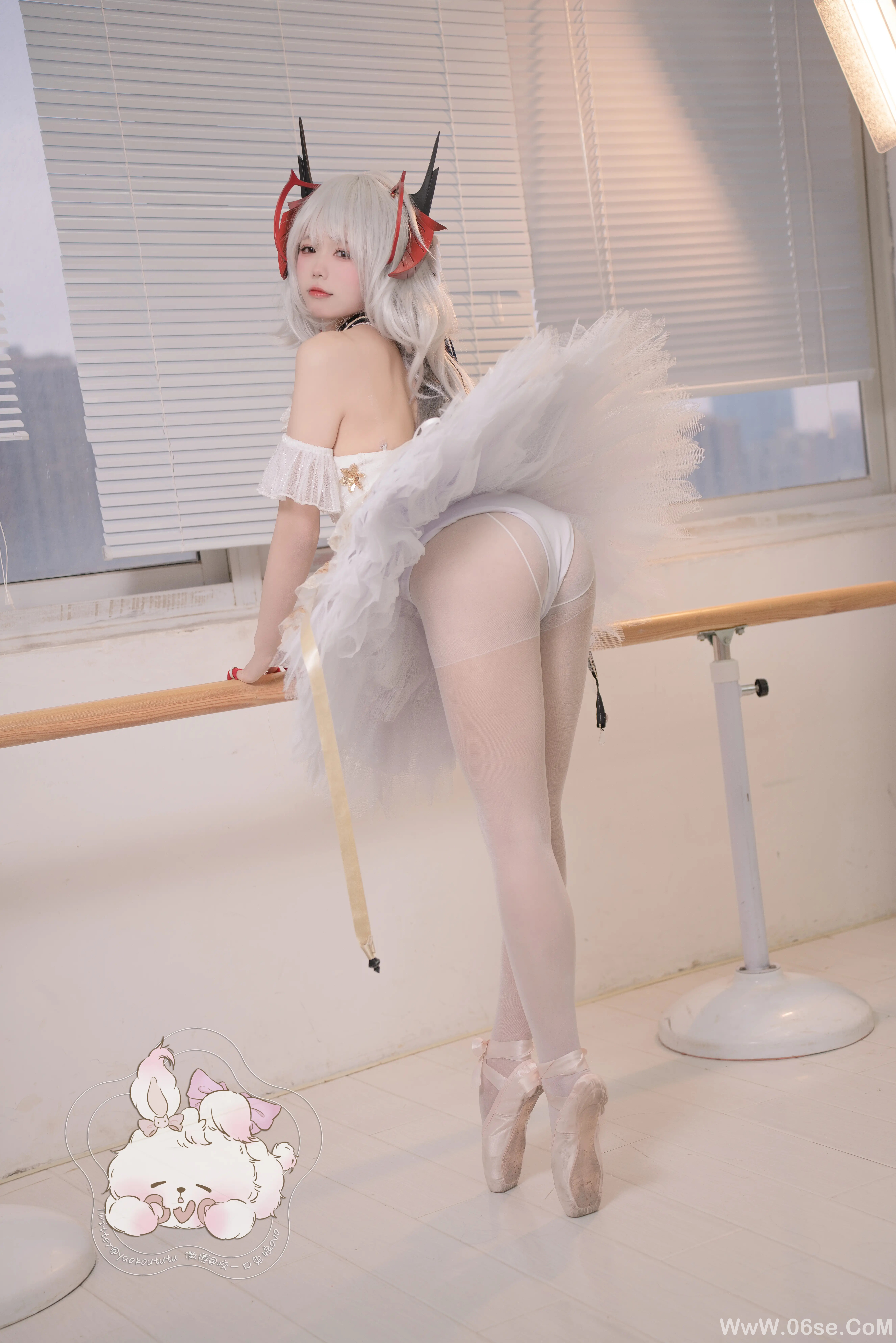 图片[15]-咬一口兔娘_四月订阅『w天鹅之舞』-六色网