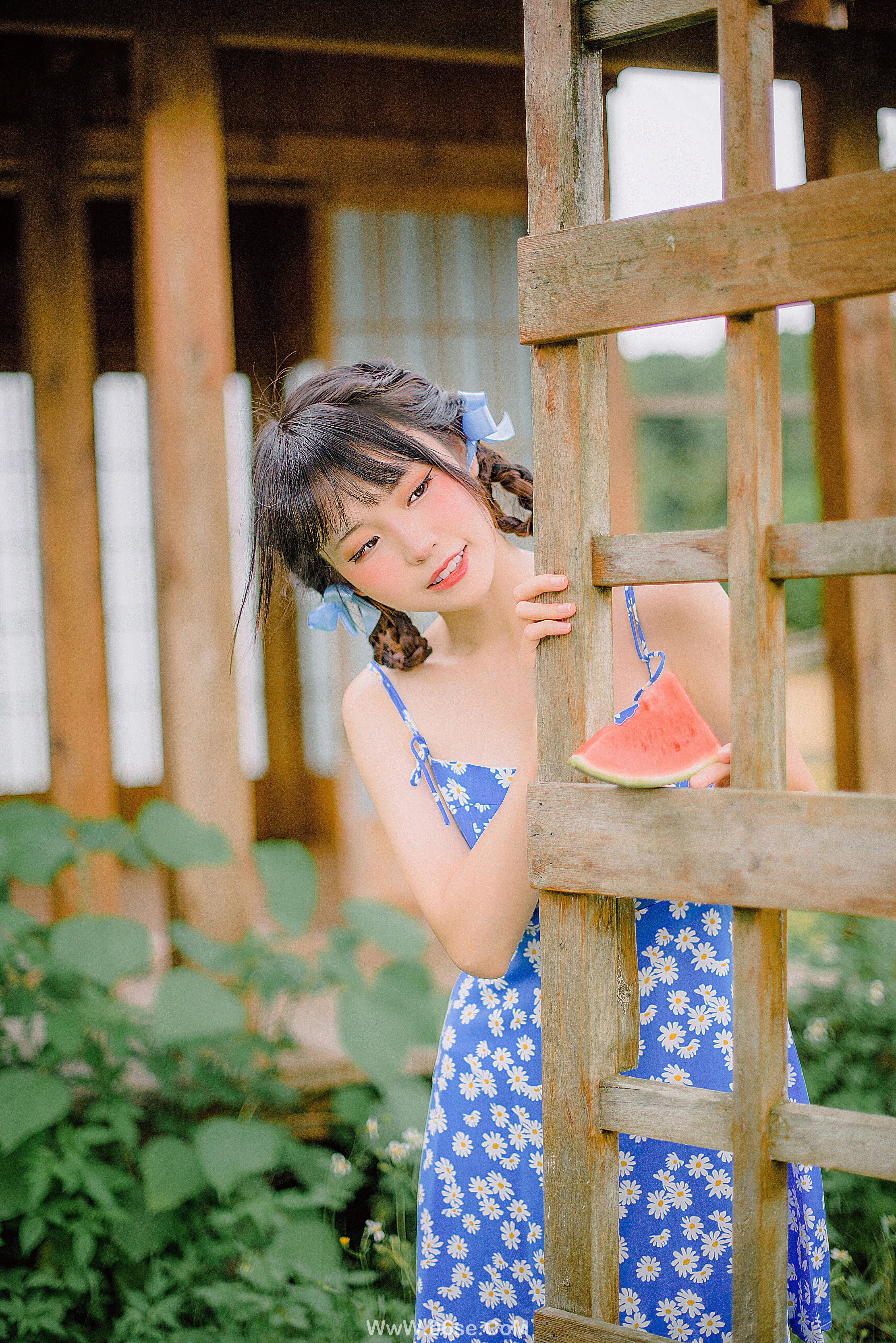 miko酱ww 夏日回忆-六色网