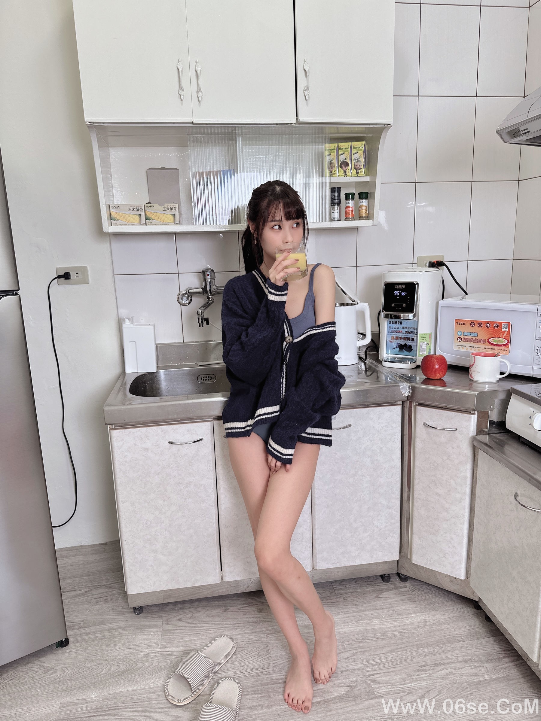 图片[34]-泥泥汝 – 居家 [124P]-六色网