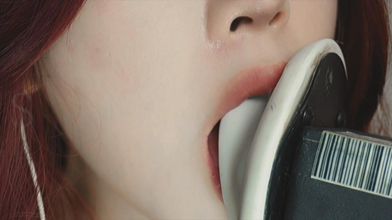 【在线播放】小凛蝶子 微视觉 | 堵住你的耳朵-asmr小喵