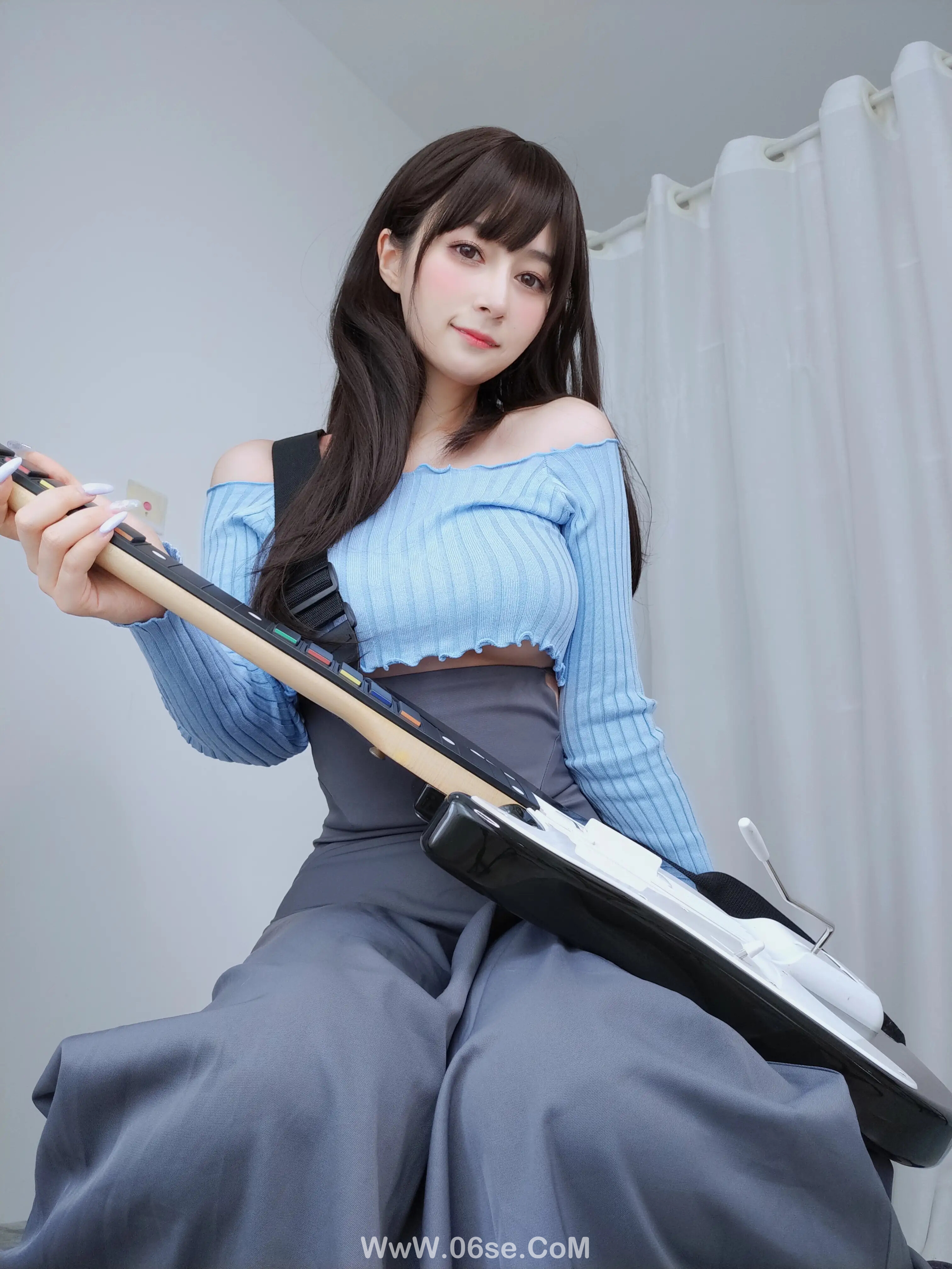 图片[80]-白银81 – 自拍 吉他妹妹-六色网