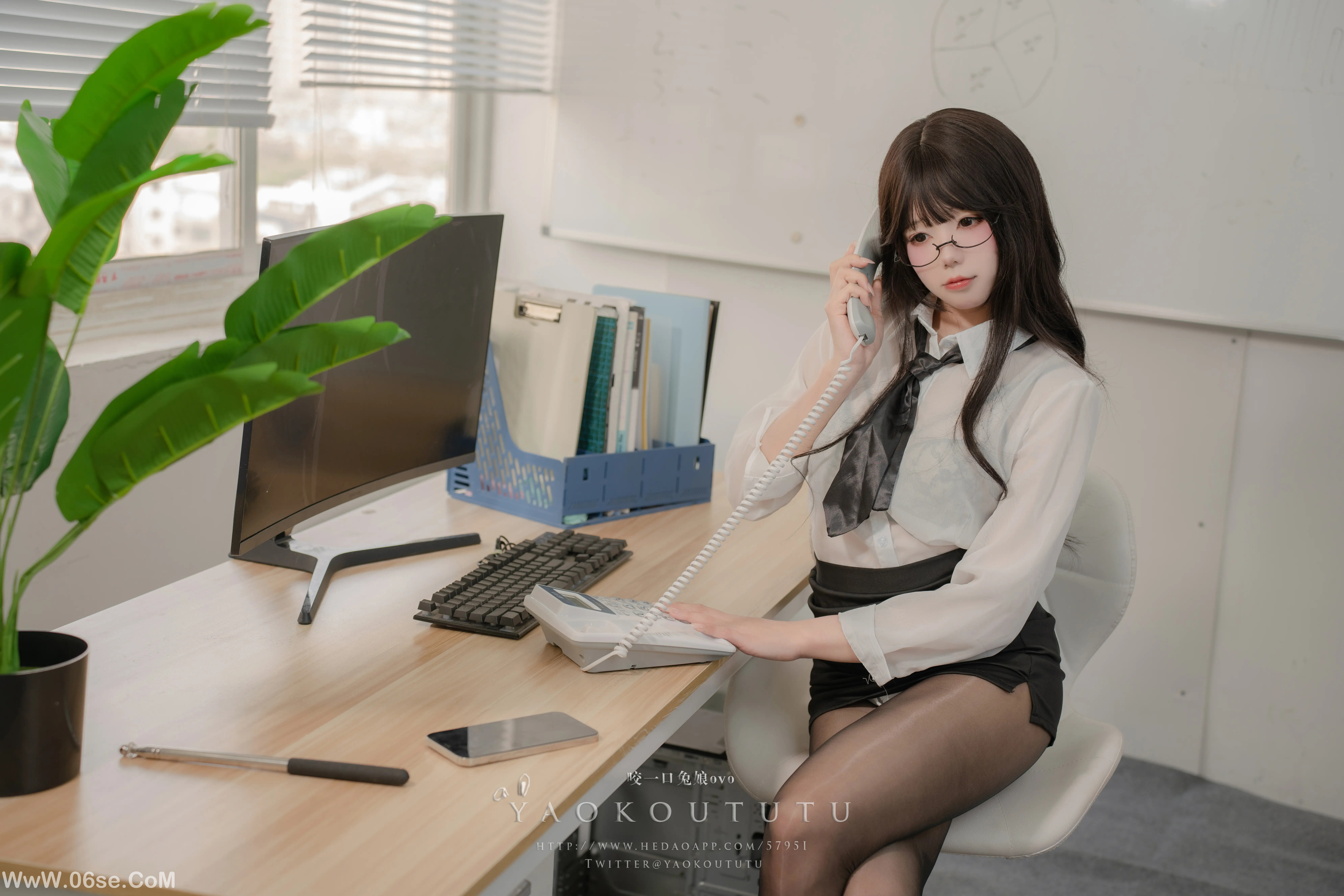 图片[5]-咬一口兔娘_五月订阅『老板发现的秘密』-六色网