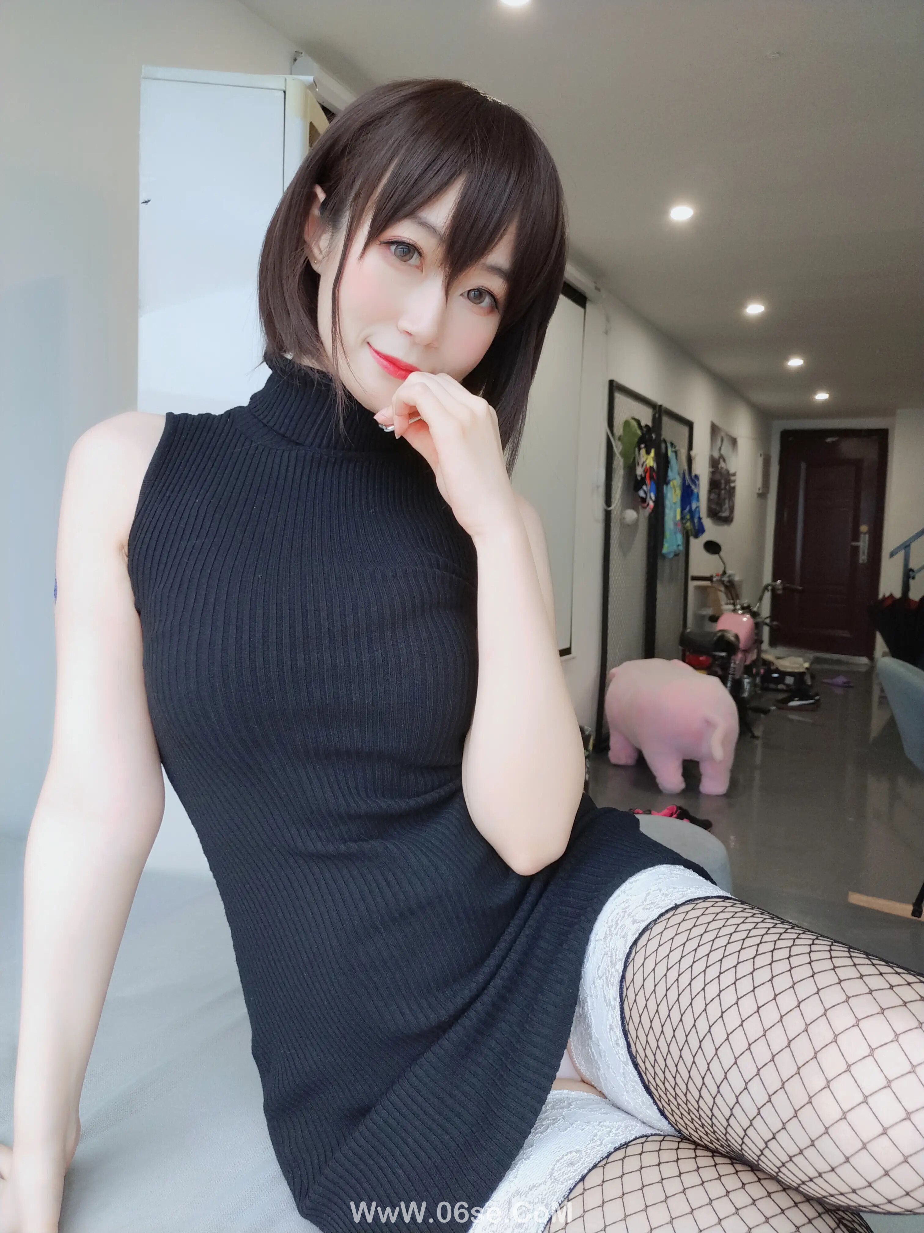 图片[25]-白银81 – 黑色包臀裙-六色网